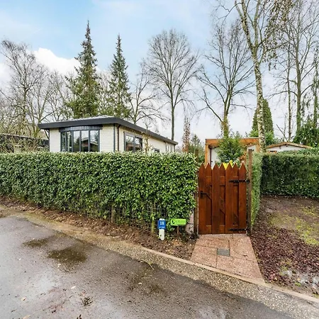 Дом отдыха In Veluwe Near Forest Trails Пюттен